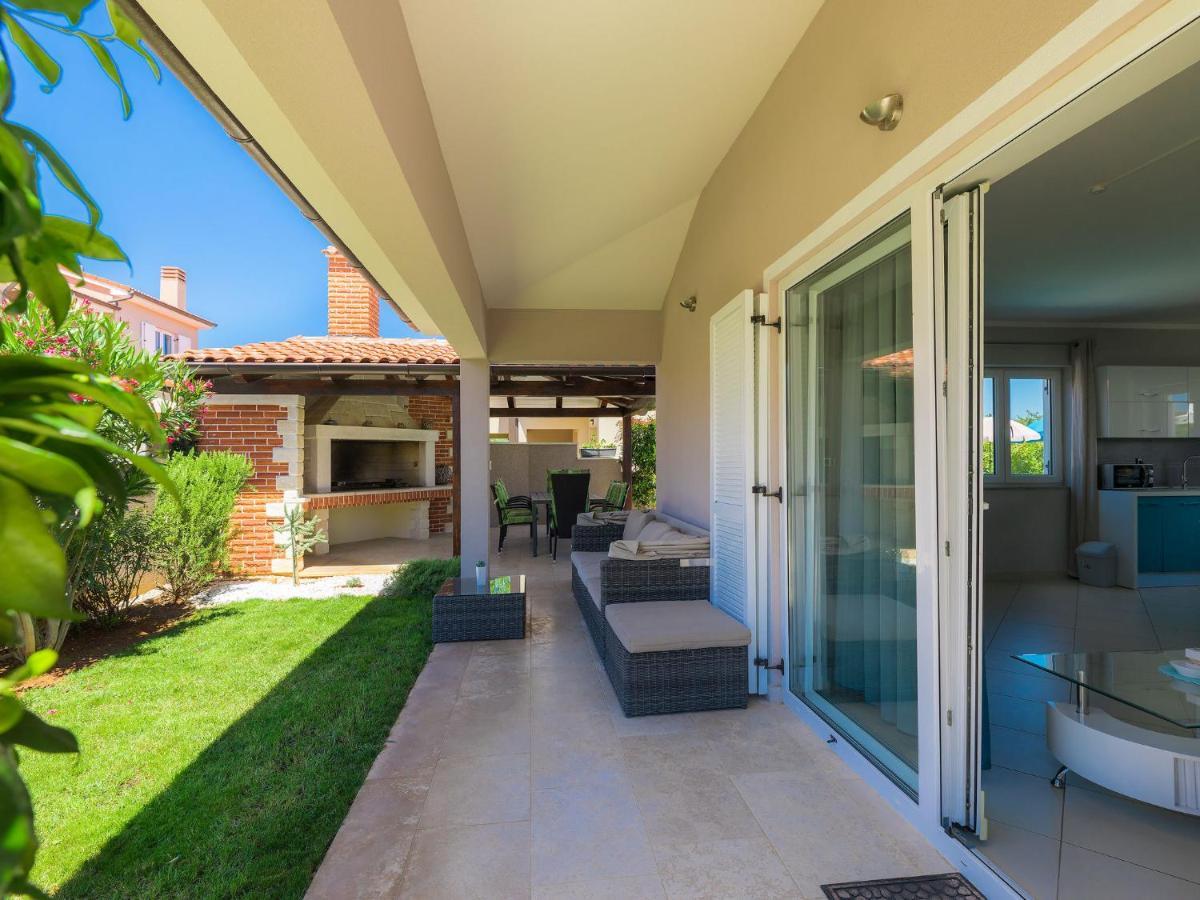 Holiday Home Villa Valentina By Interhome Loborika Zewnętrze zdjęcie