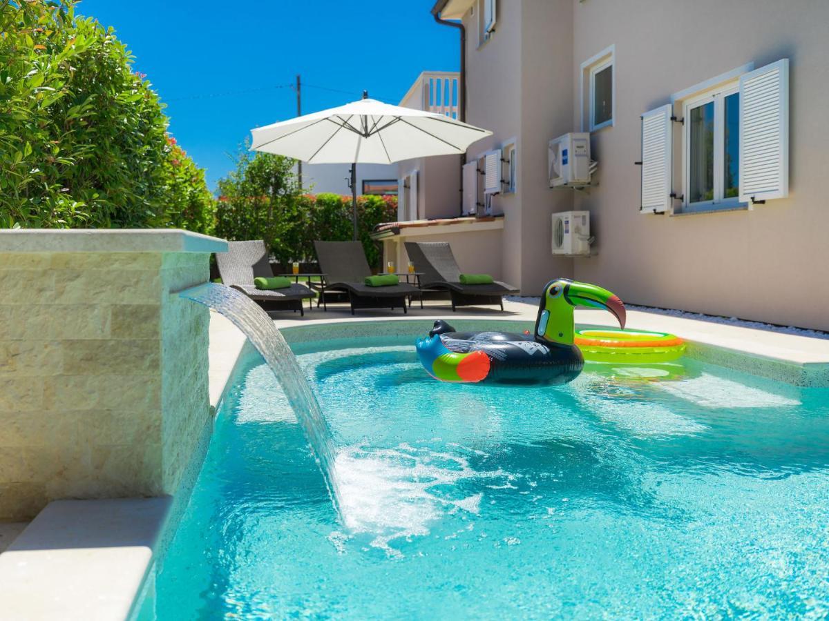Holiday Home Villa Valentina By Interhome Loborika Zewnętrze zdjęcie